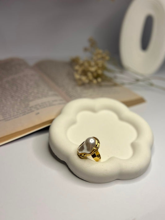 Pearl Whisper Ring (Adjustable)