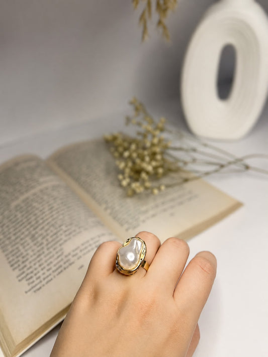 Pearl Whisper Ring (Adjustable)