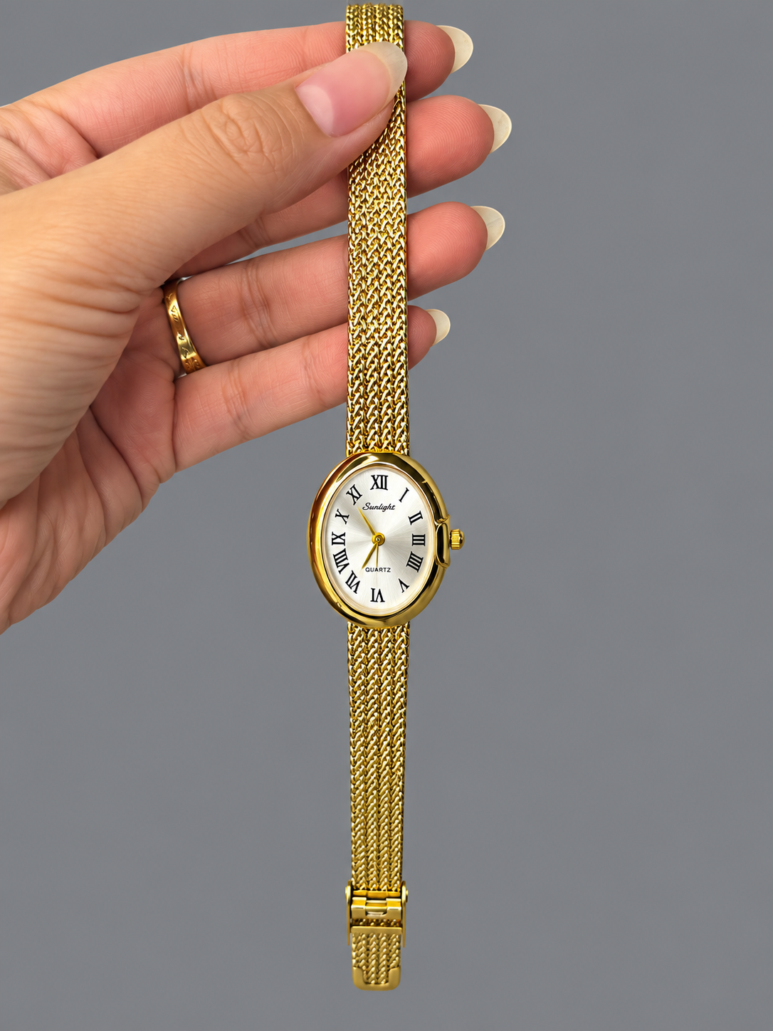 Bella Watch