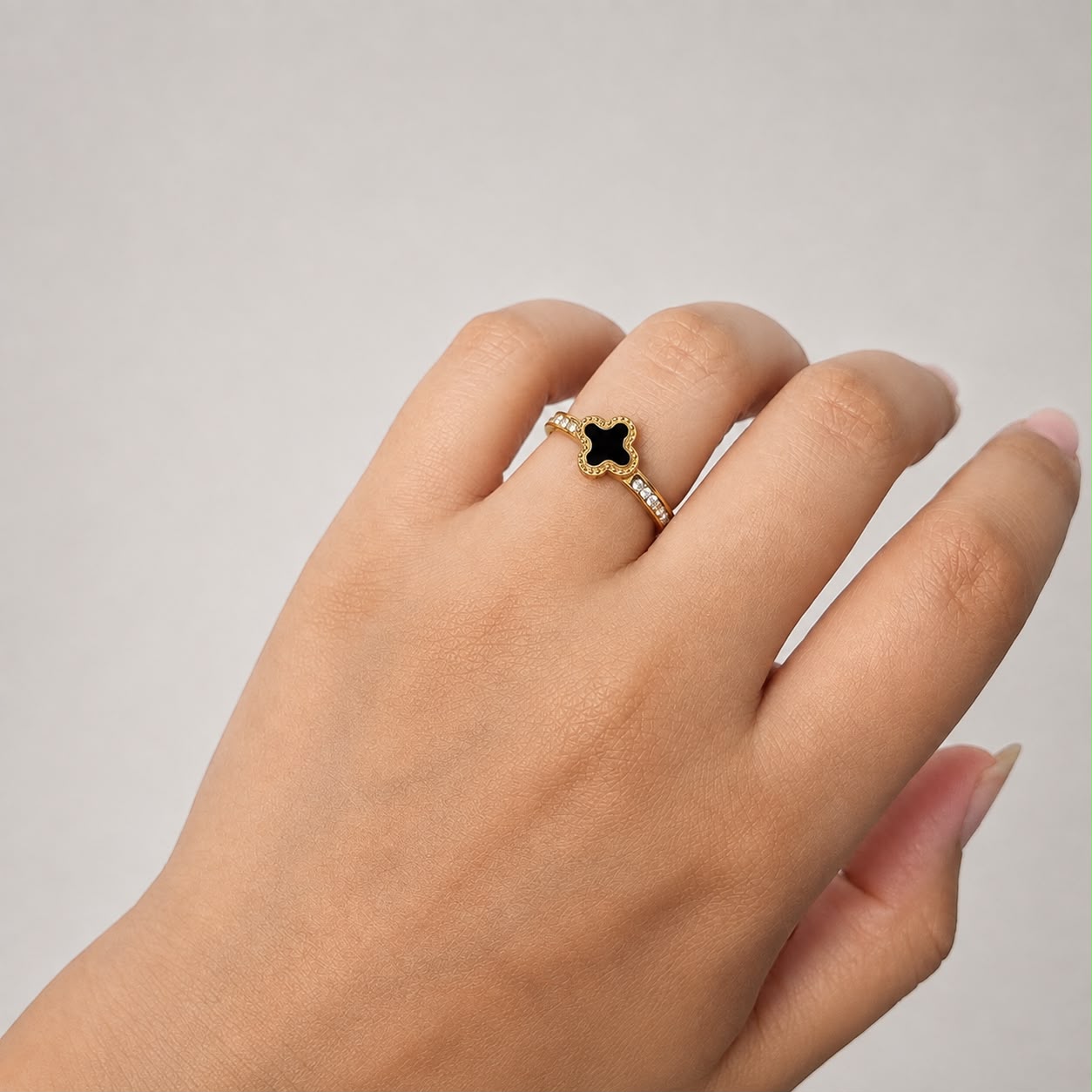 Black Clover ring