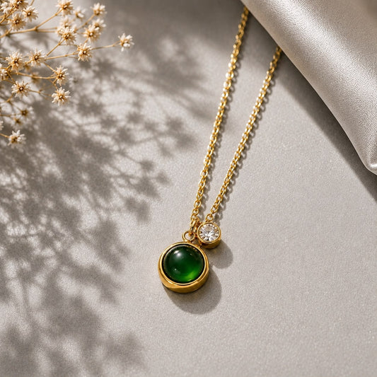 Green Pendent (Necklace)
