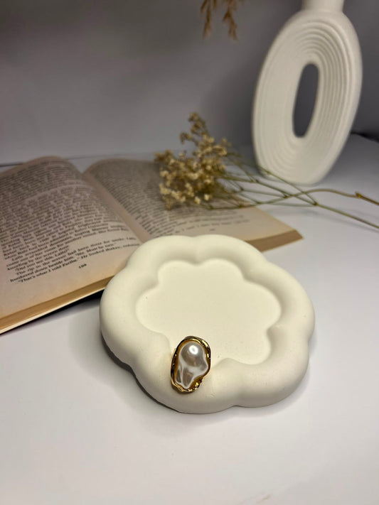 Pearl Whisper Ring (Adjustable)