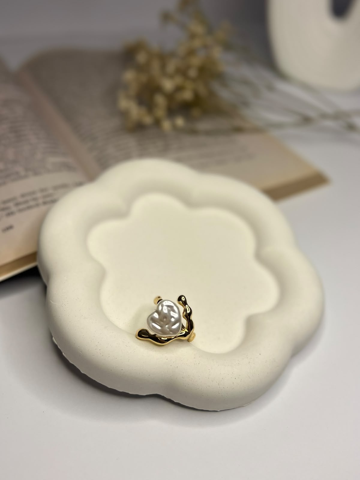 Love Knot Ring (Adjustable)